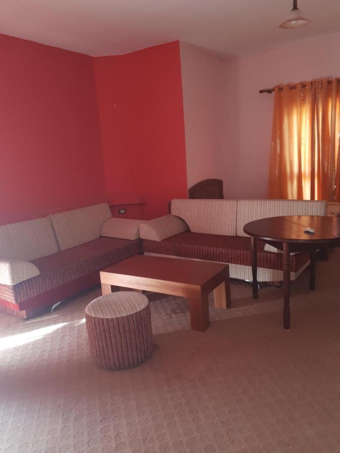 Hotel Meteor Shkoder Exterior photo