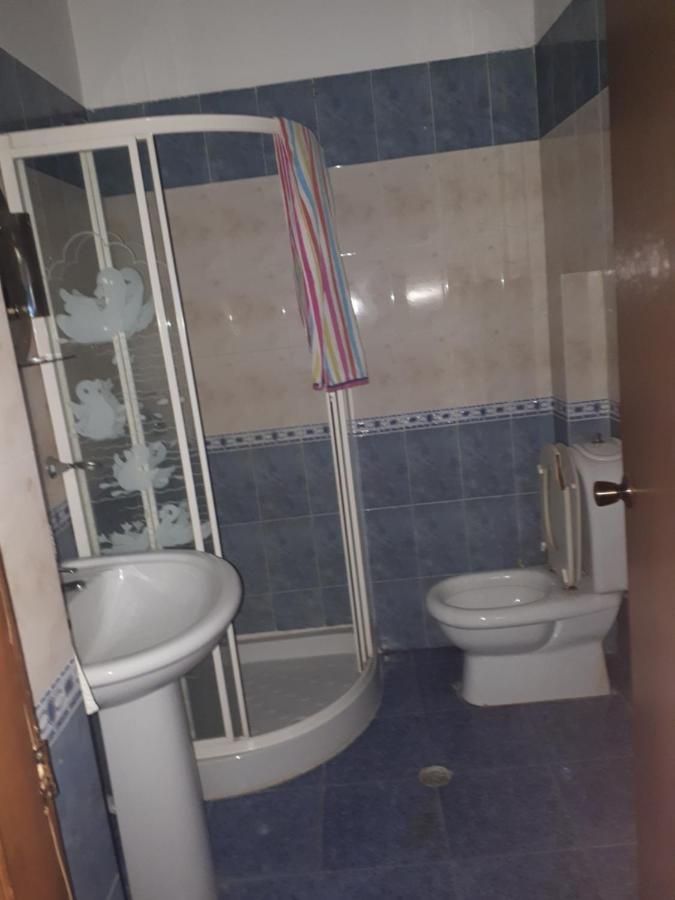 Hotel Meteor Shkoder Exterior photo